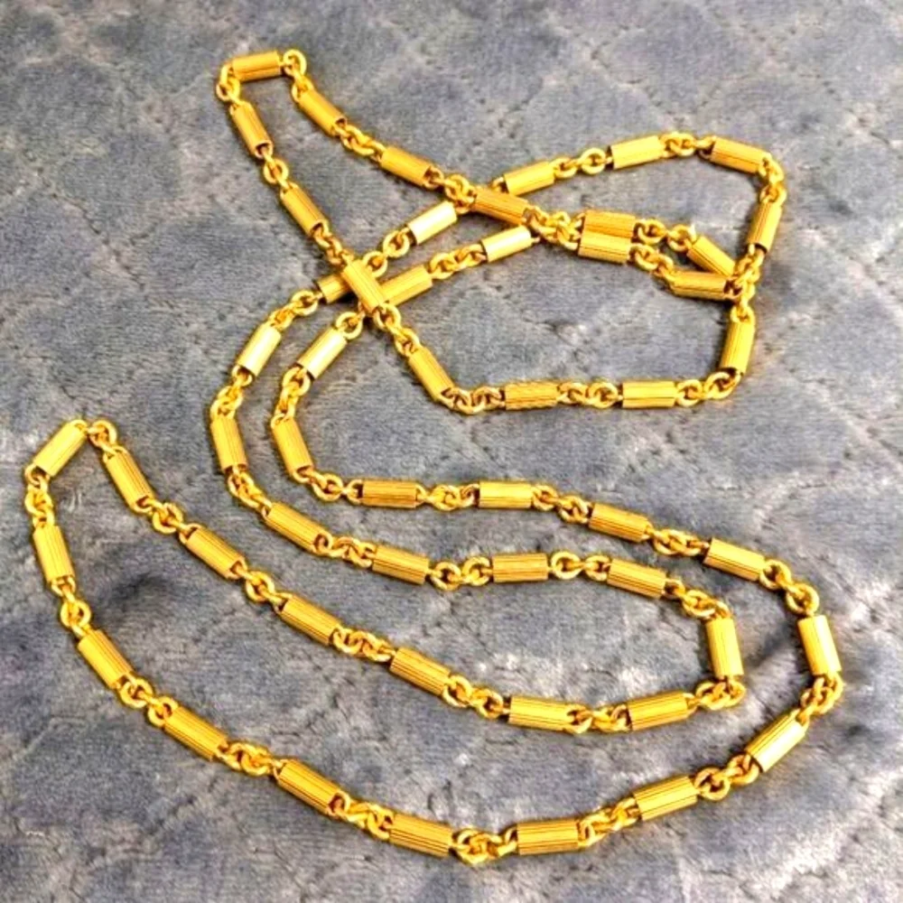 Vintage 1970's Goldtone 58" Chain Necklace with Ribbed Barrell Beads - Picture 2 of 13
